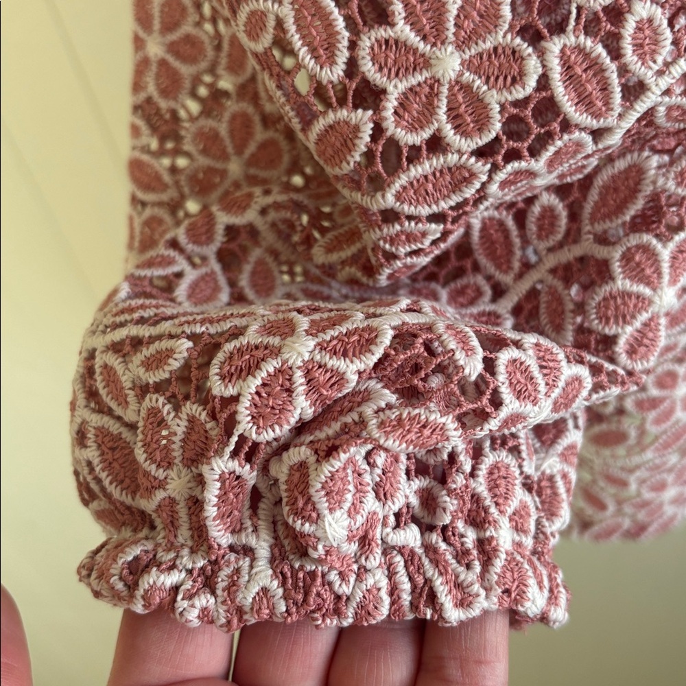 NWT LOFT Mauve Pink Floral Lace Overlay Long Sleeve Blouse - Picture 4 of 7
